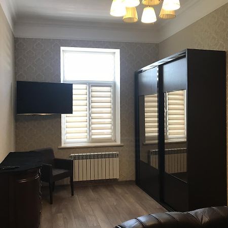 Elitne Zhitlo Appartamento Kolomyja Esterno foto